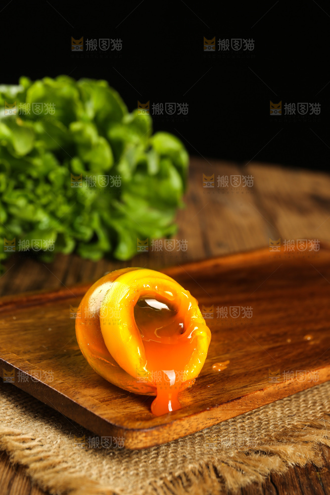 深底上的变蛋