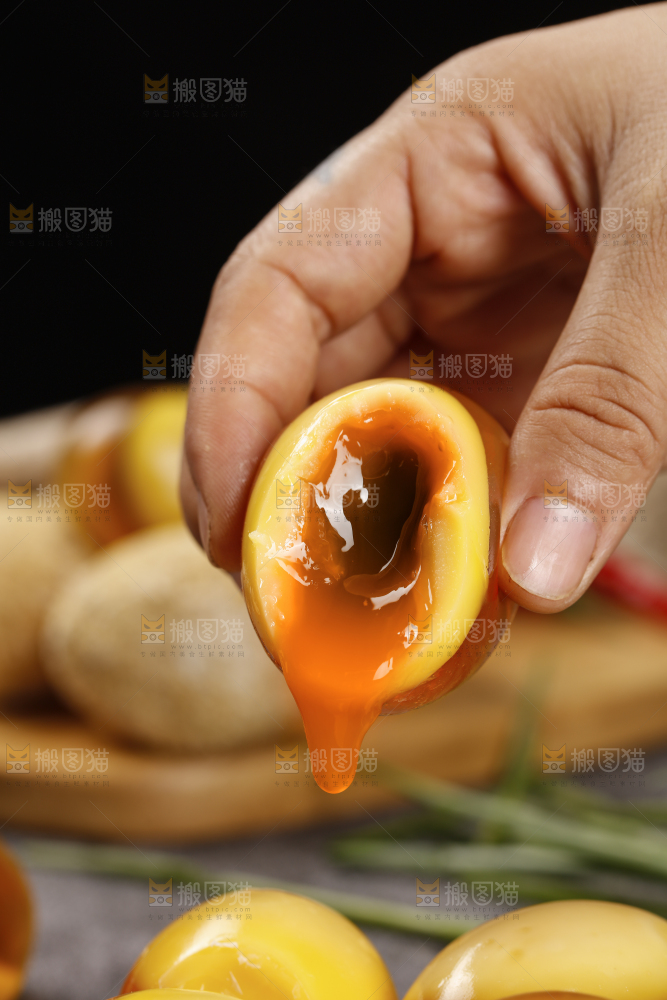 深底上的变蛋