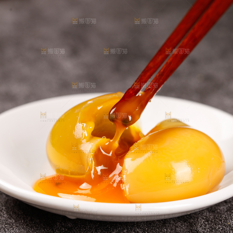 深底上的变蛋