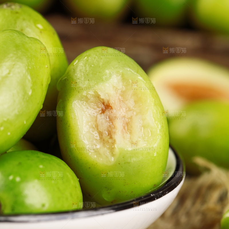 深底上的潮汕青橄榄