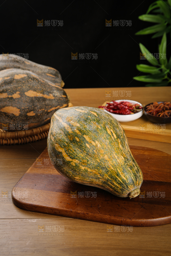 深底上的香芋南瓜