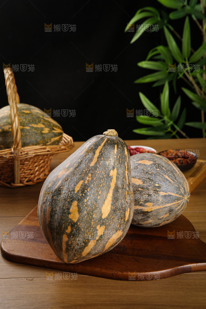 深底上的香芋南瓜