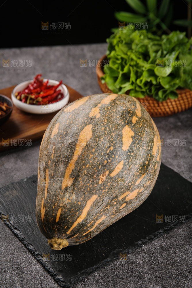 深底上的香芋南瓜