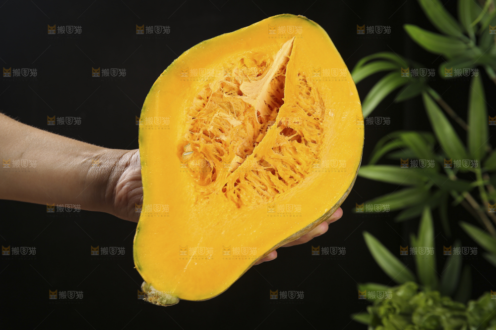 深底上的香芋南瓜