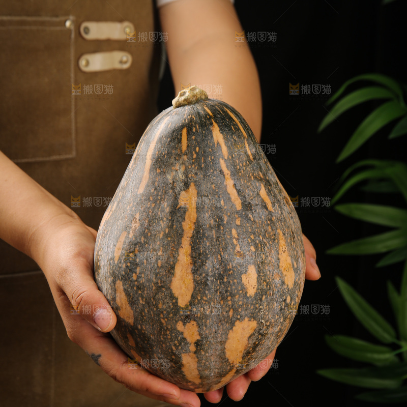 深底上的香芋南瓜