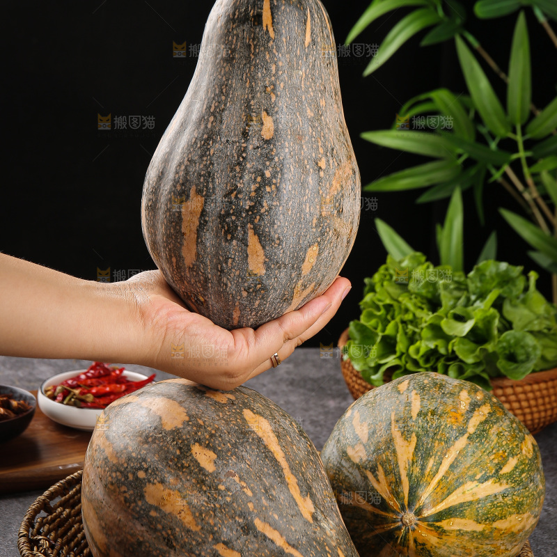深底上的香芋南瓜