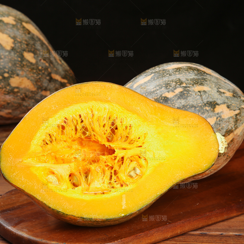 木底上的香芋南瓜