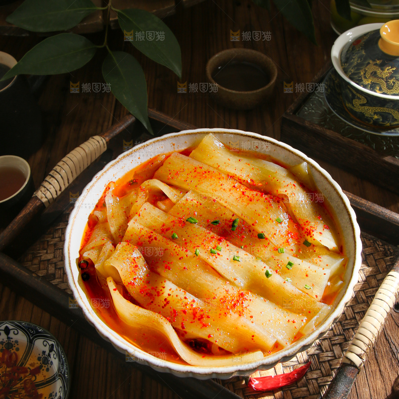 深底上的流汁宽粉