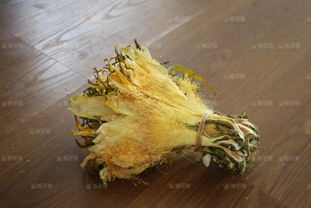 木底上的霸王花