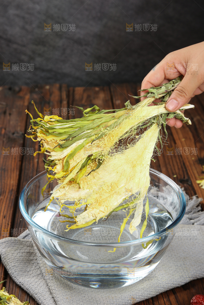 木底上的霸王花