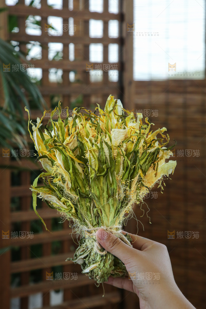 木底上的霸王花