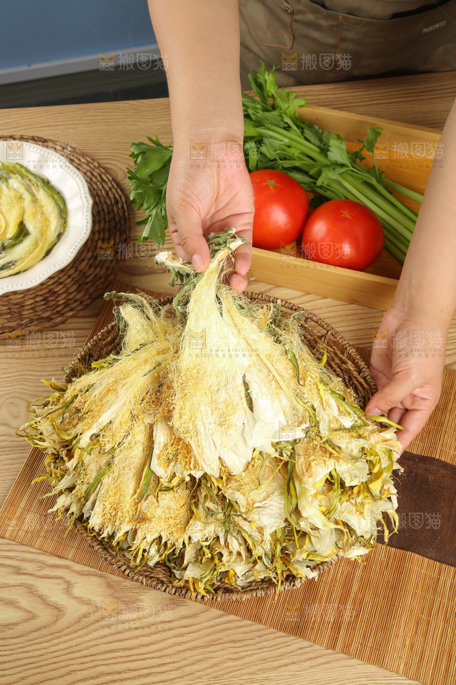 木底上的霸王花