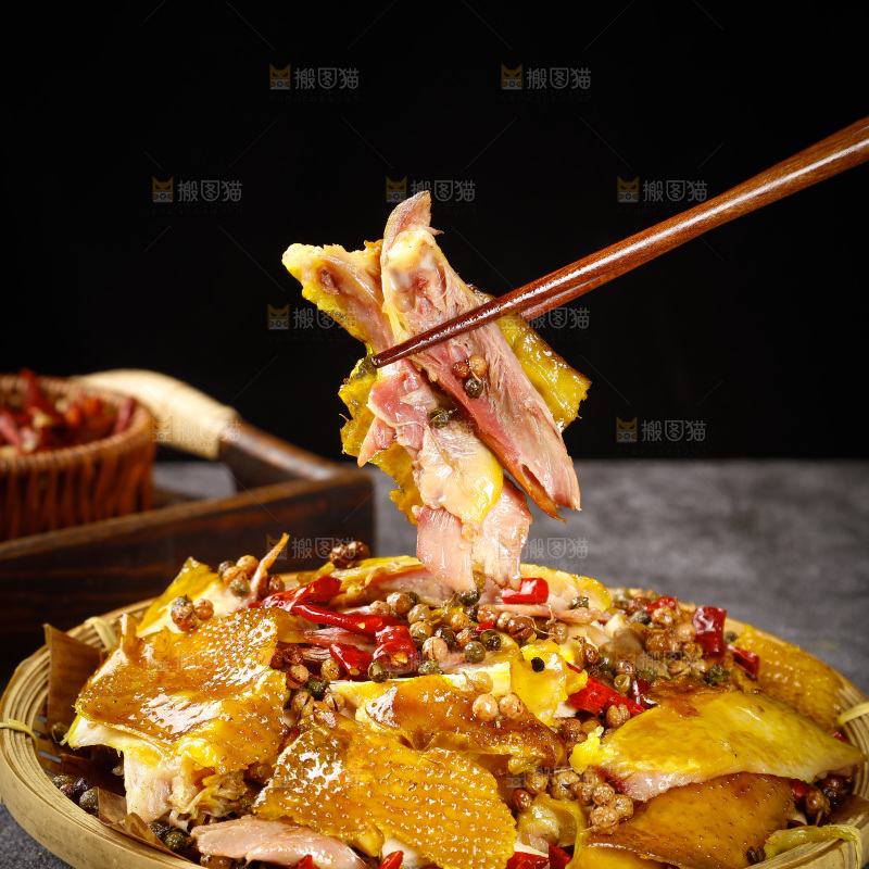 深底上的椒麻鸡