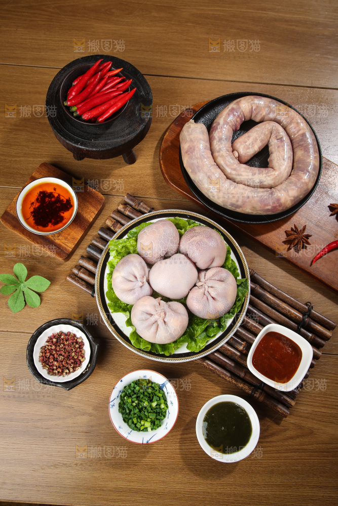 木底上的肚包肉