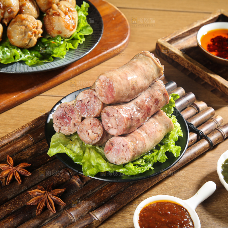 木底上的羊肠灌肉