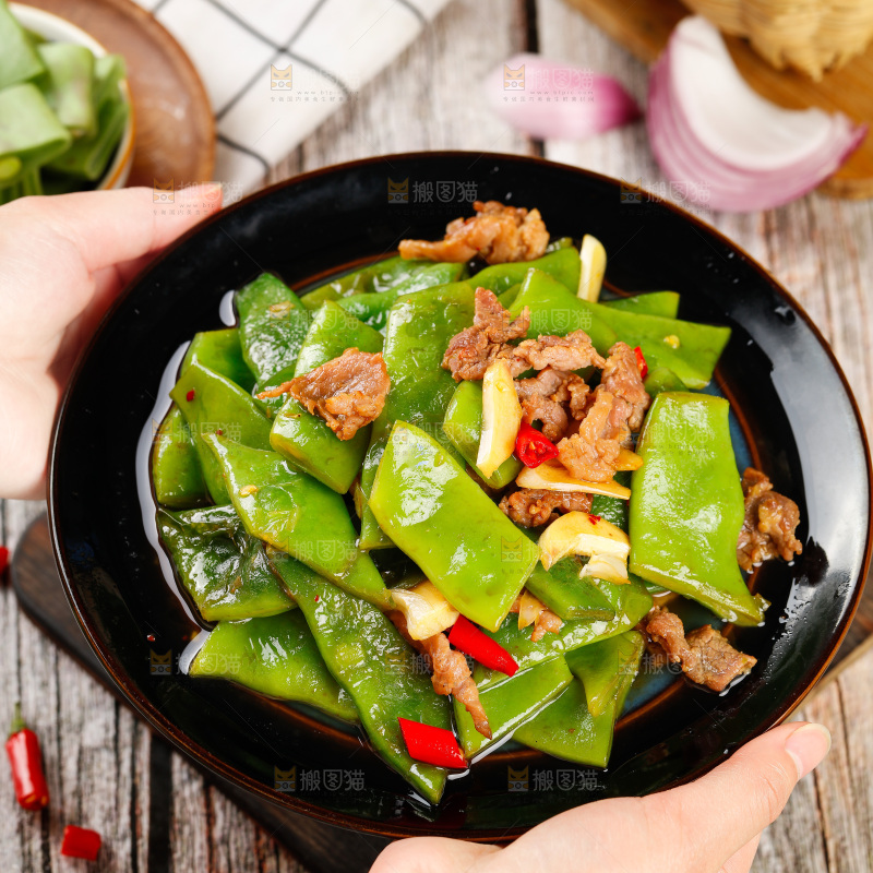 木底上的油豆角