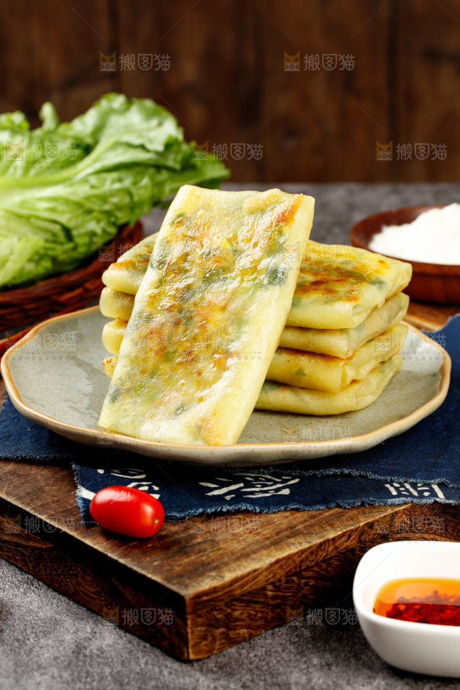 木底上的韭菜盒子