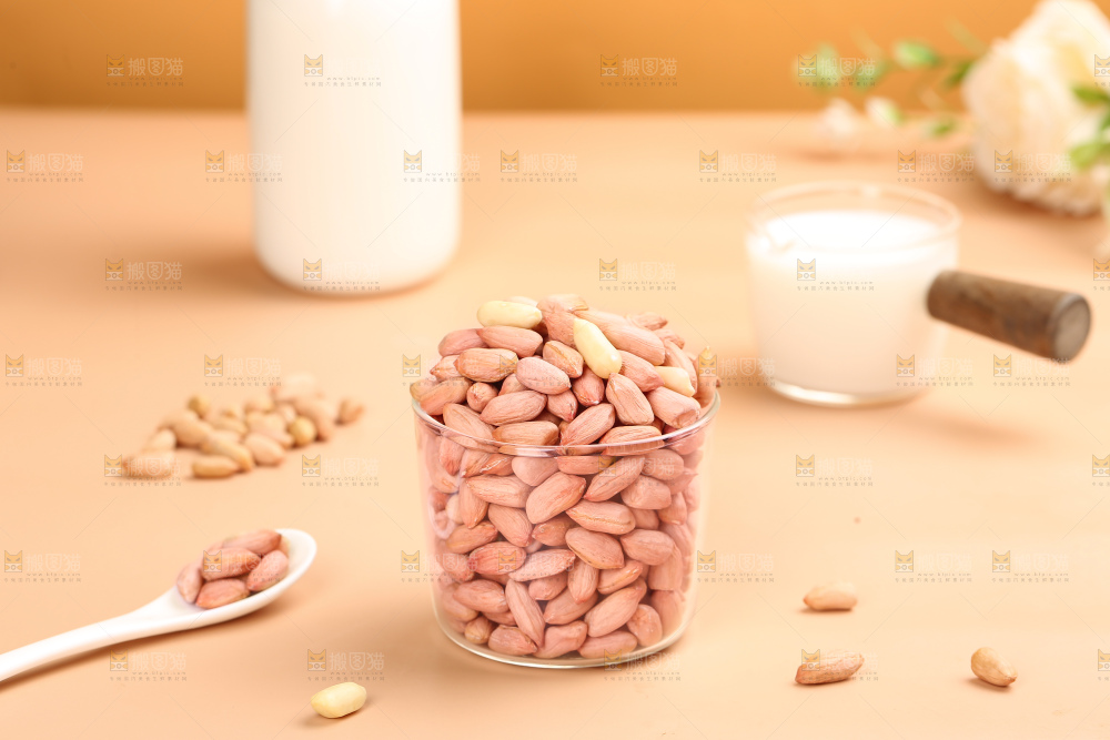 浅底上的小瘪子花生米