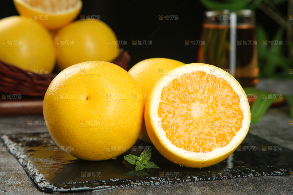 深底上的桔柚