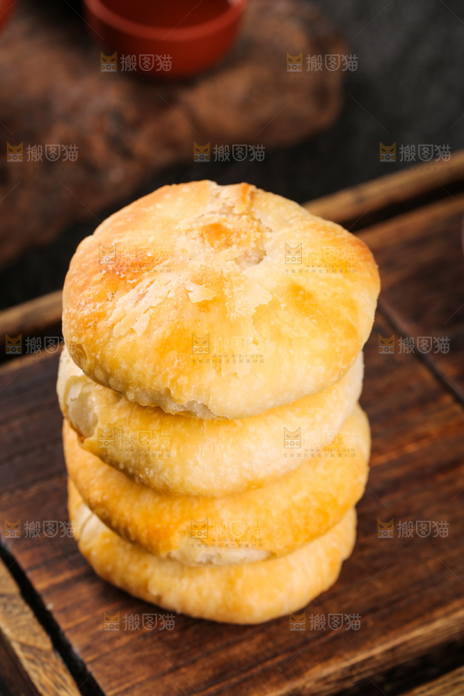 深底上的苏氏月饼