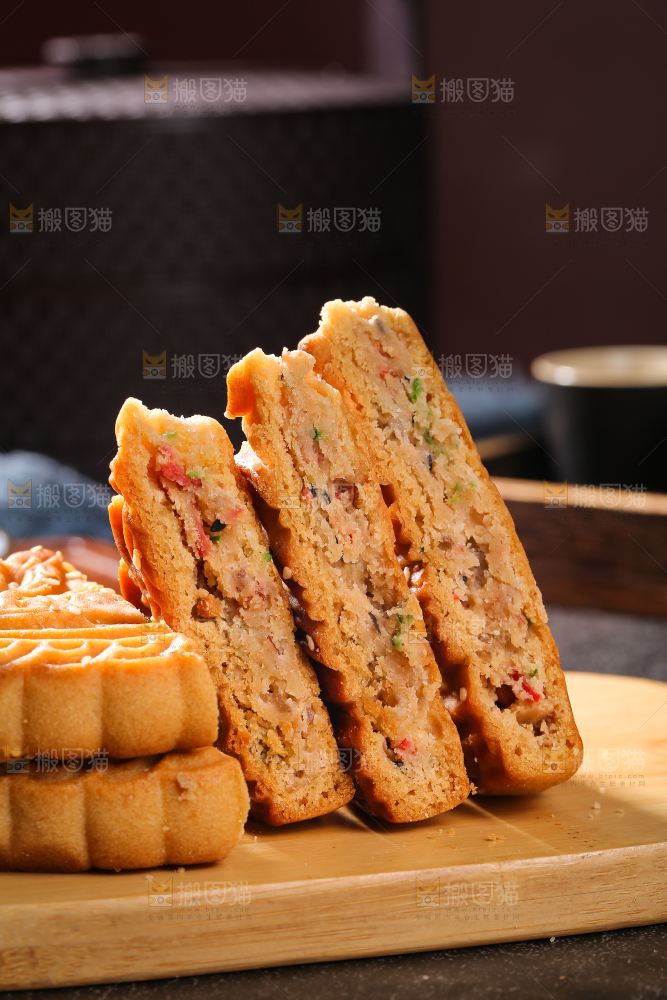 深底上的五仁大月饼