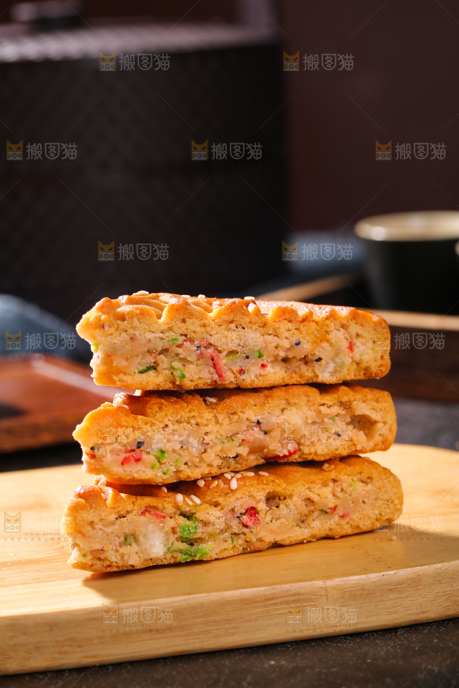 深底上的五仁大月饼