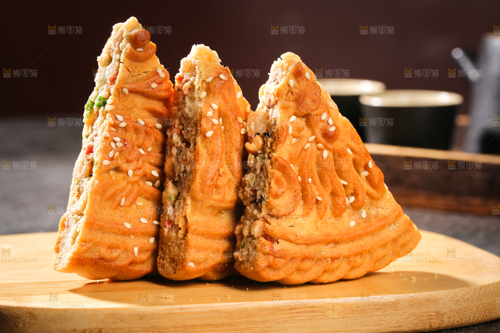 深底上的五仁大月饼