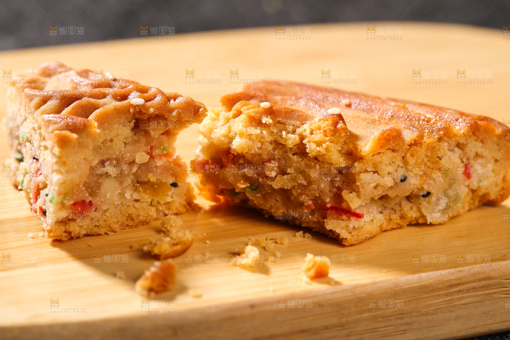 深底上的五仁大月饼