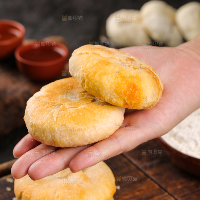 深底上的苏氏月饼