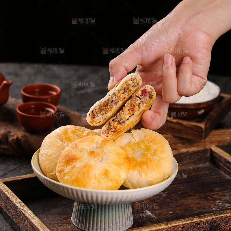 深底上的苏氏月饼