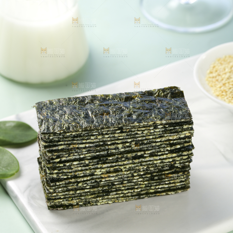 浅底上的夹心海苔