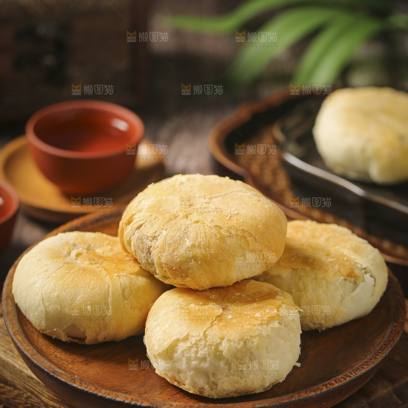深底上的苏式月饼