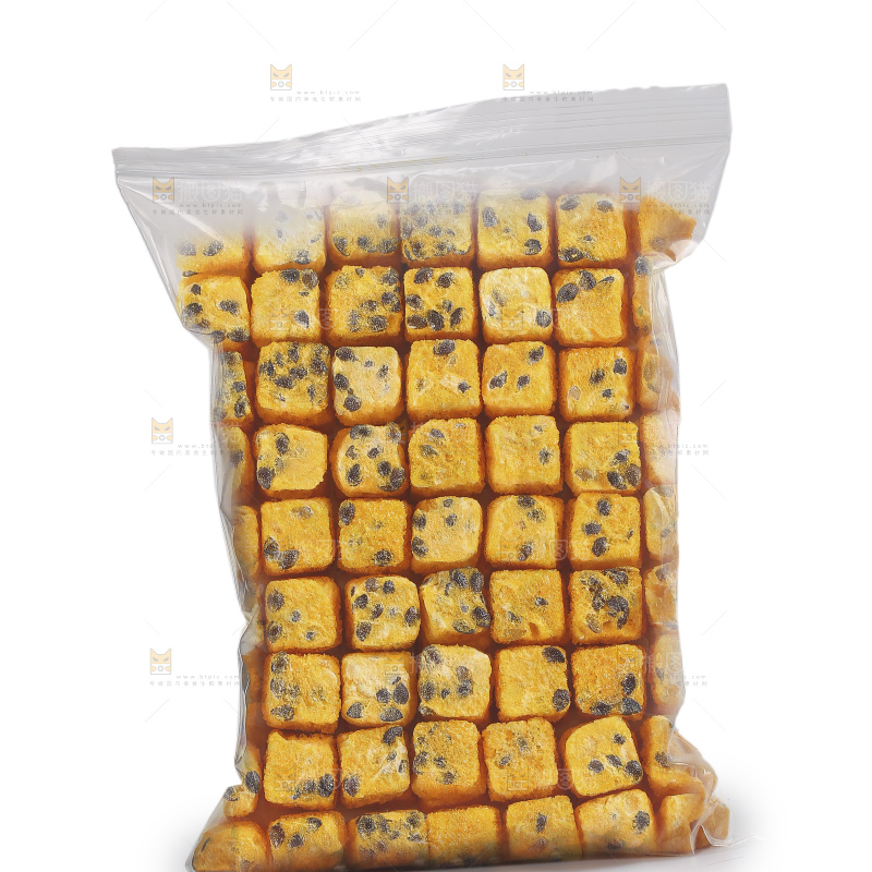 白底上的袋装百香果块