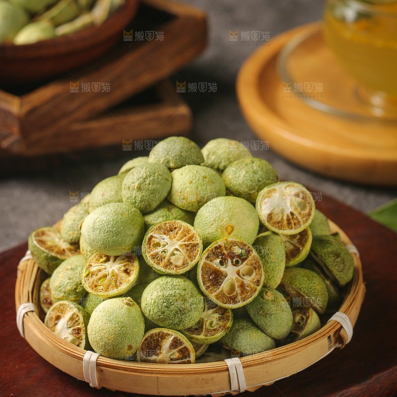 深底上的冻干小青橘