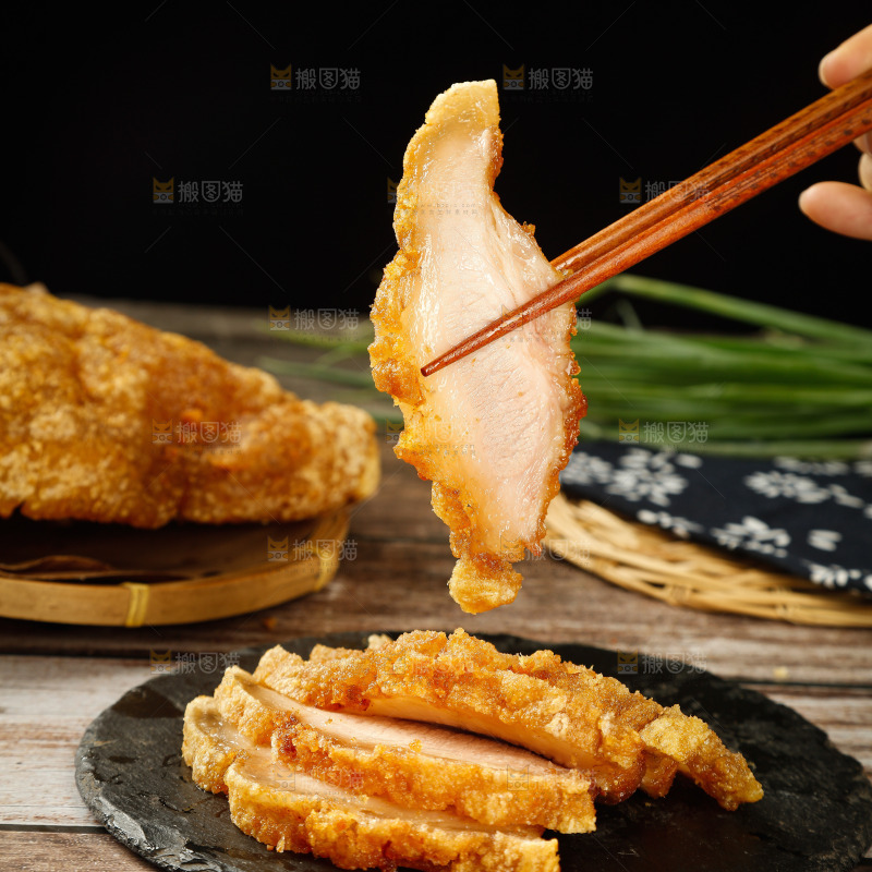 木底上的锅烧肉