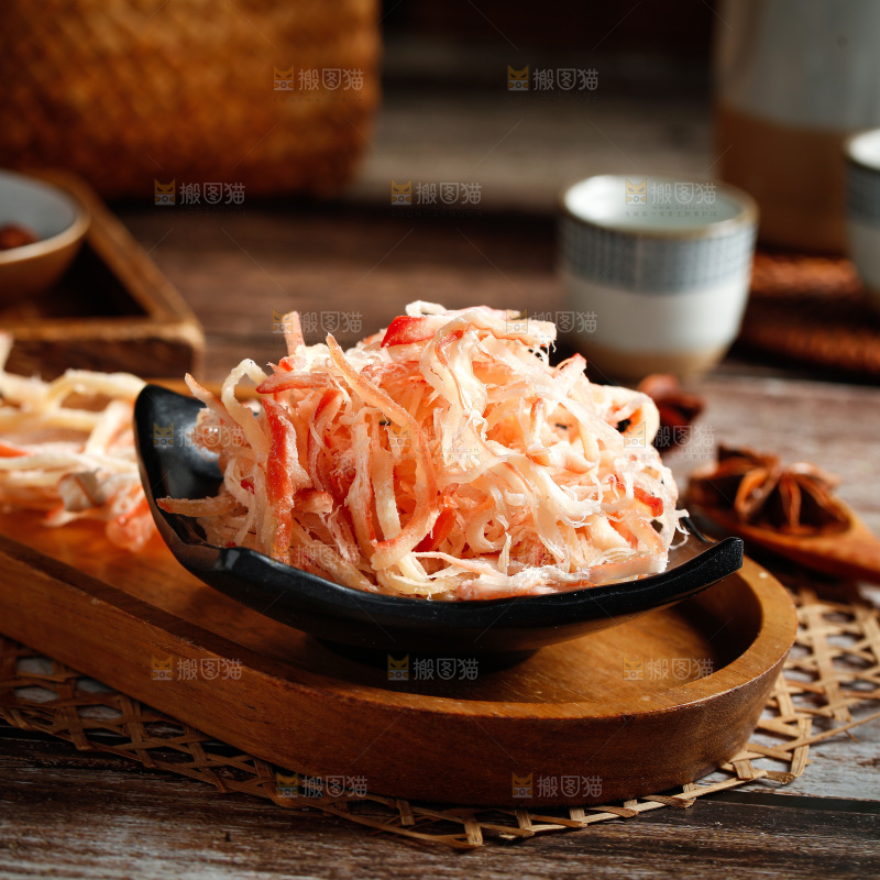 深底上的鱿鱼丝