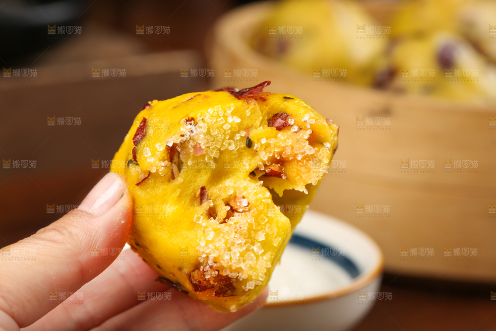 木底上的大黄米窝窝头
