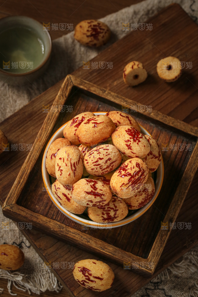 深底上的去皮无核枣