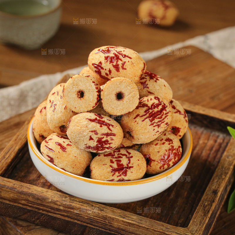 深底上的去皮无核枣