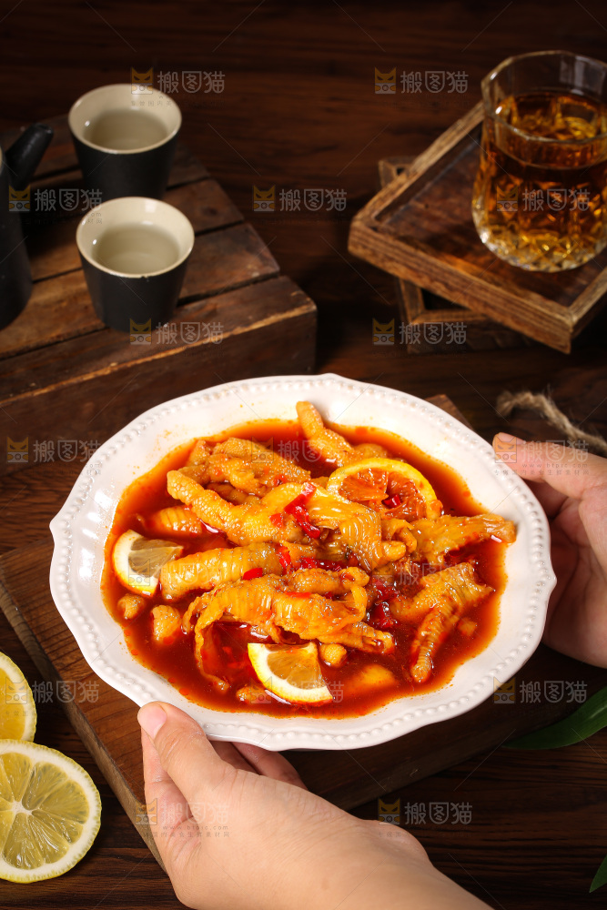 深底上的无骨鸡爪