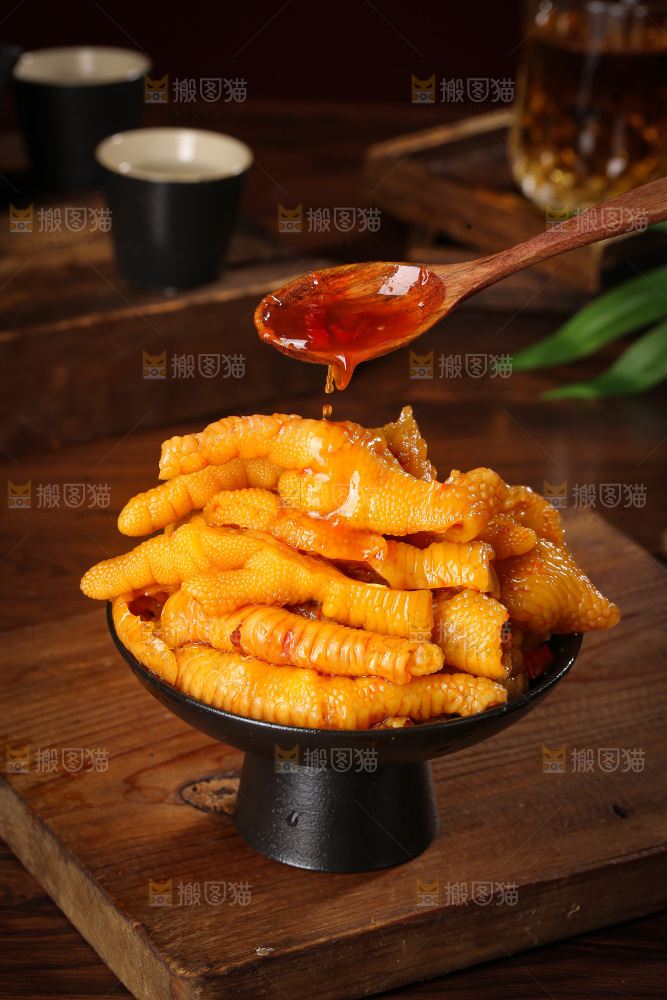 深底上的无骨鸡爪