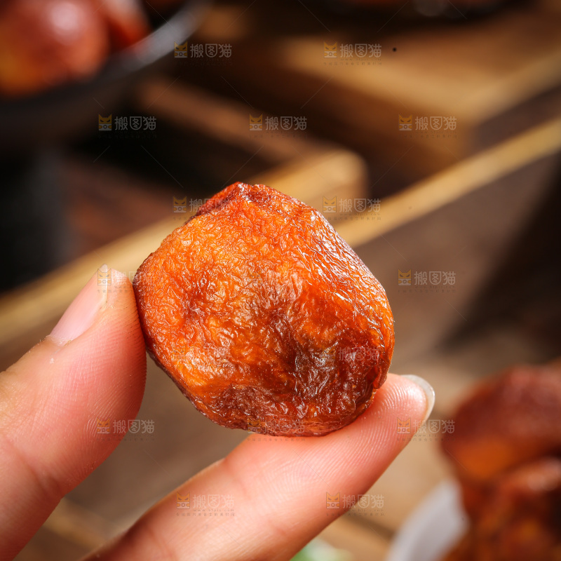 深底上的新疆杏干