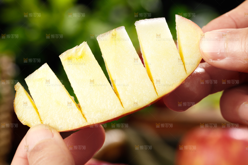 深底上的风霜蜜苹果