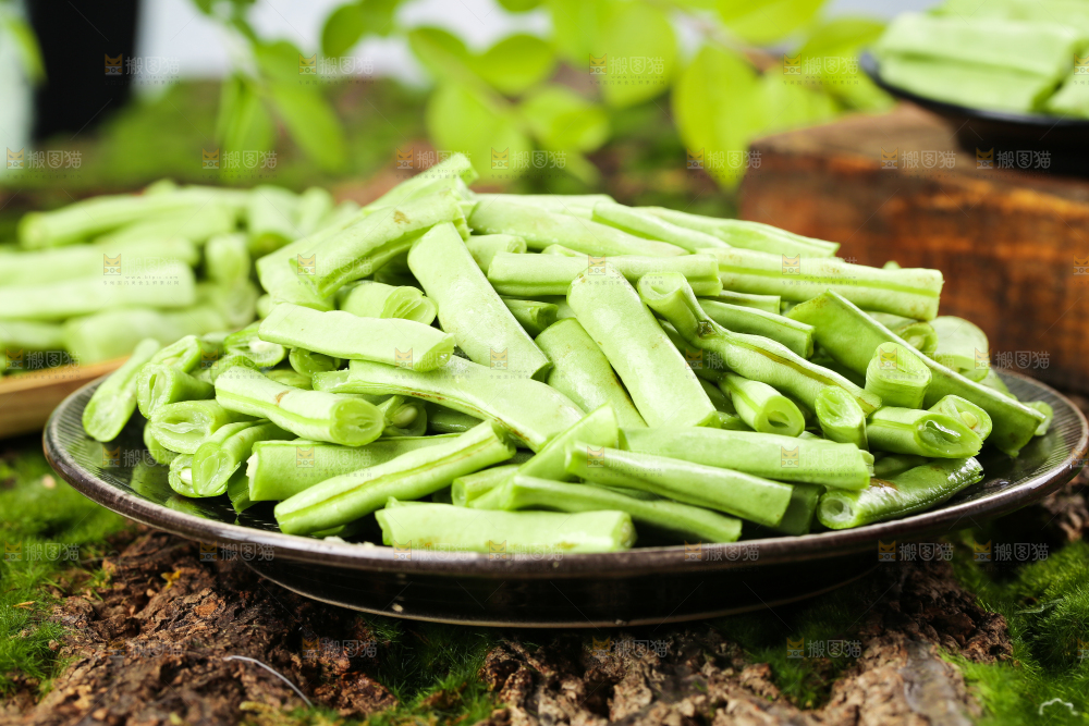 木底上的四季豆