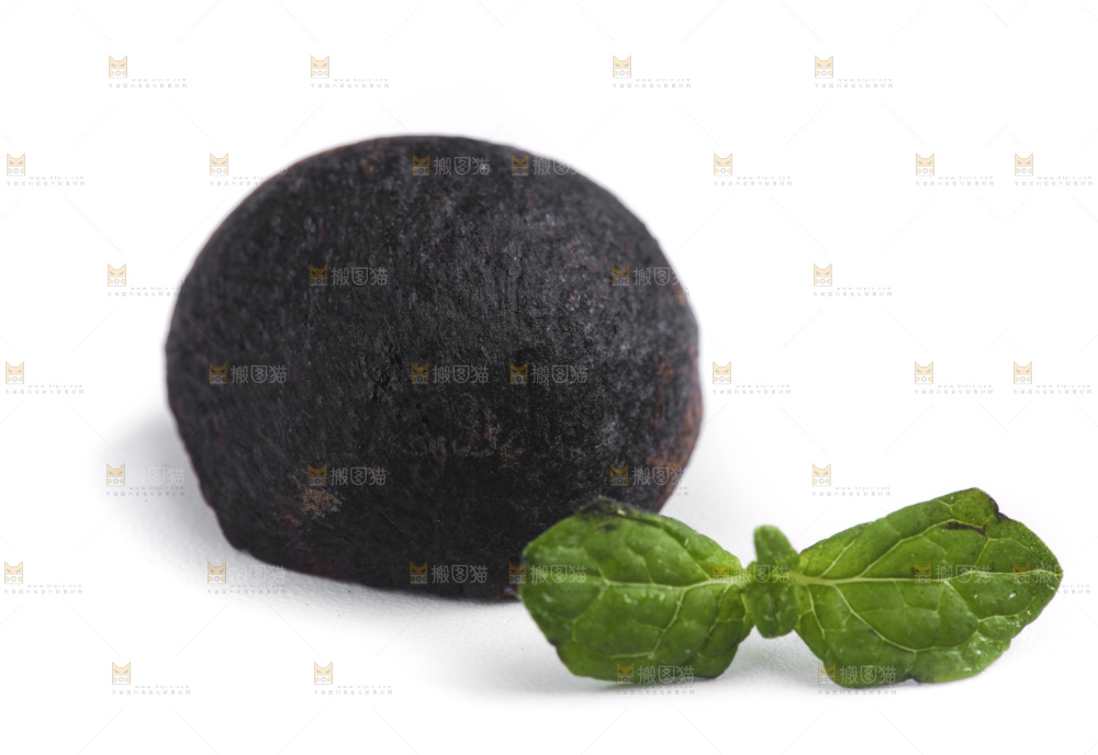 白底上的茶籽