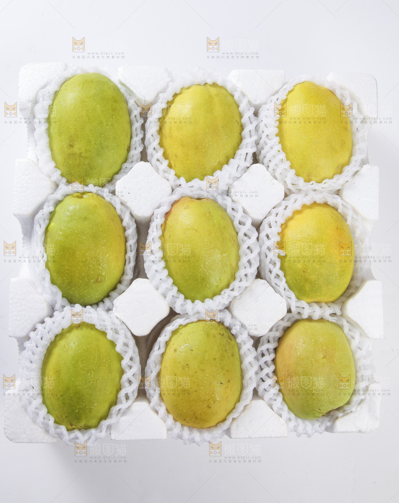 盒子里的酸木瓜