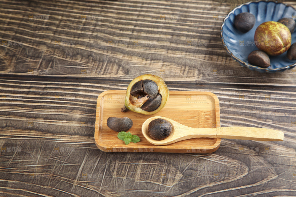 木底上的茶籽