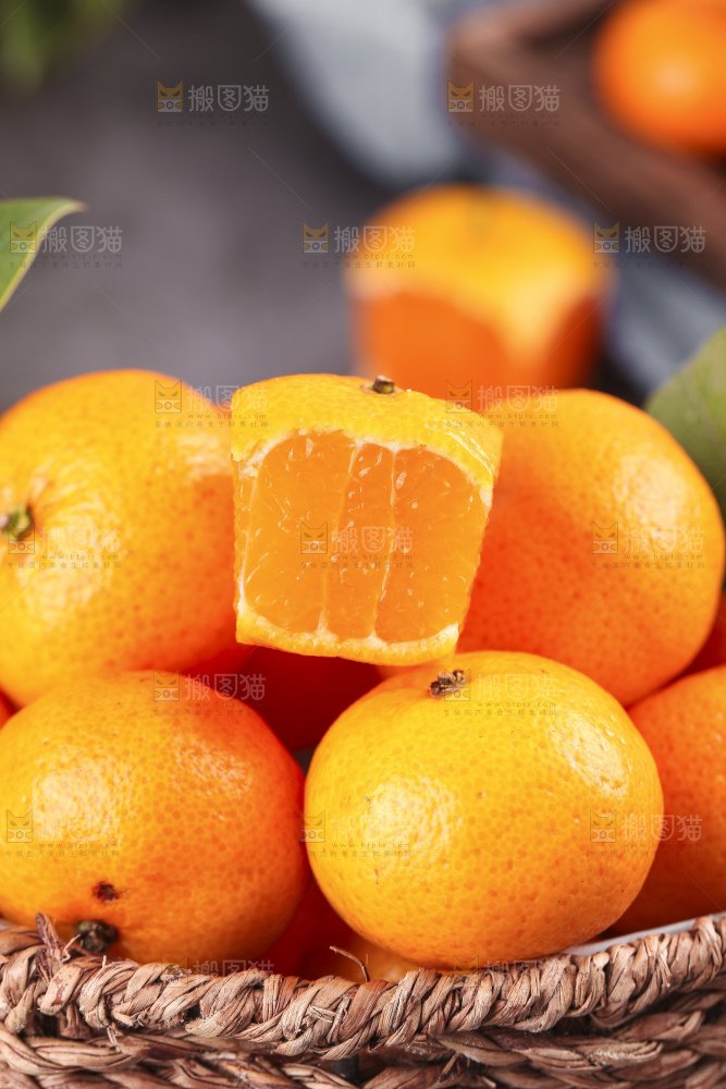 深底上的沙糖桔