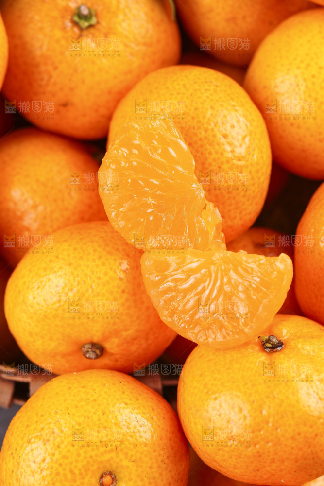 深底上的沙糖桔