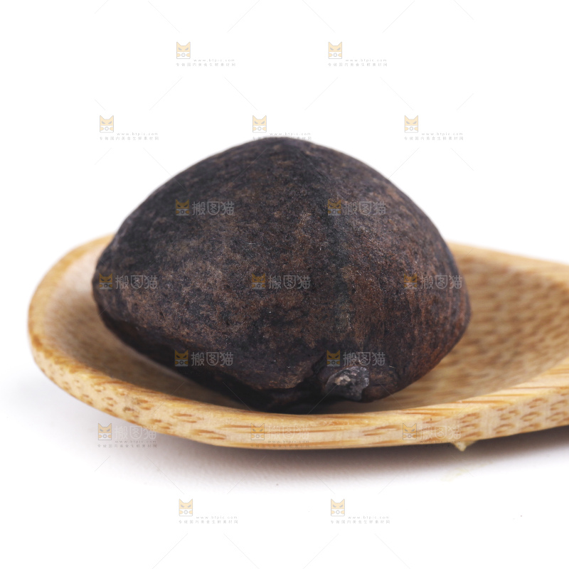 白底上的茶籽